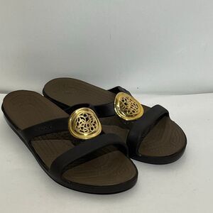 Crocs Women's Brown Gold Circle Medallion Strappy Sanrah Slide Sandals Size 8